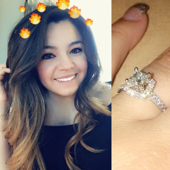 Meet your Posher, Aranza - Picture 6 of 8